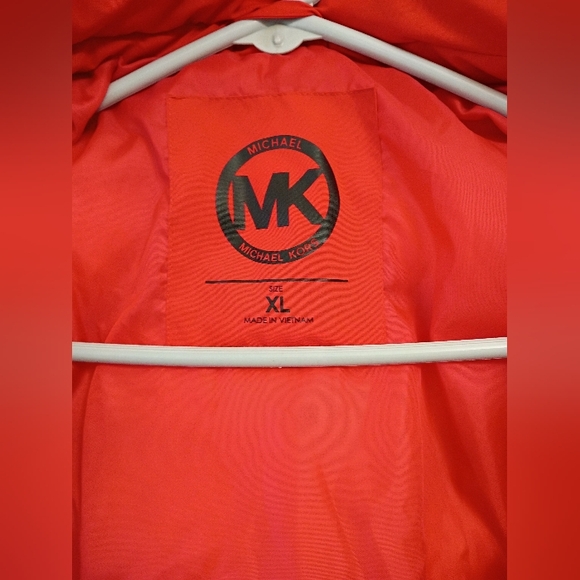 Michael Kors Red Coat Belted MK Designer Jacket  Black Fur Hood - Picture 4 of 16